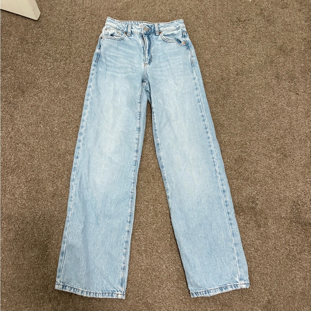 Garage Light Wash Straight Leg Jeans